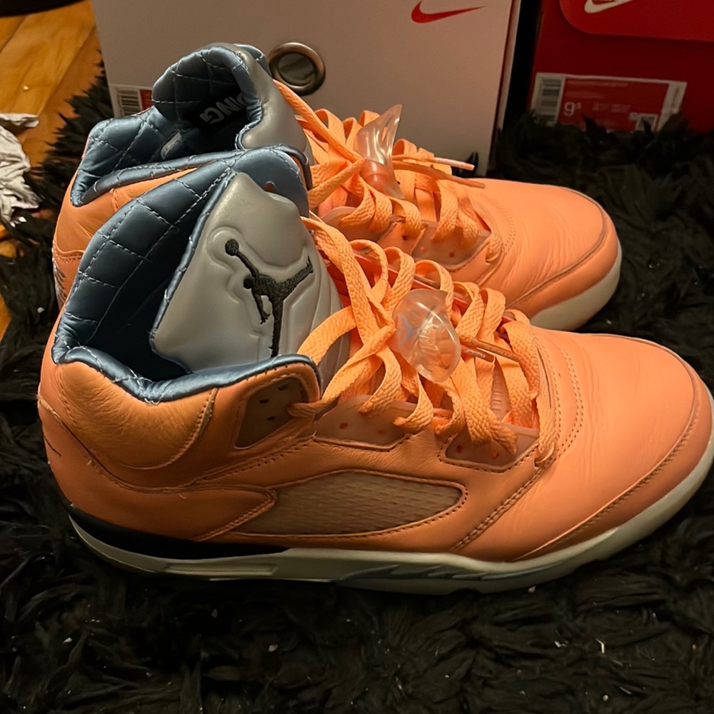 DJ KHALED JORDAN RETRO 5s